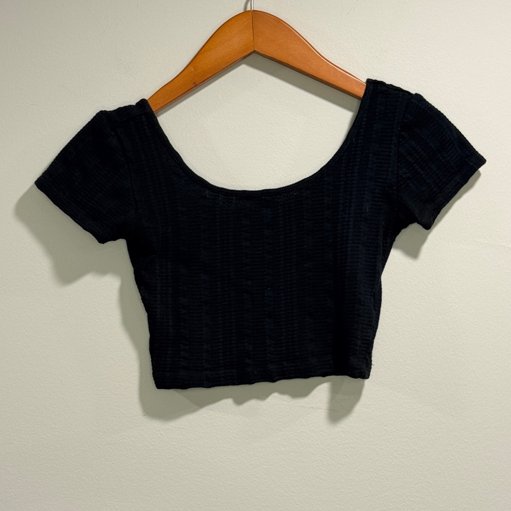 Forever 21 Women’s 100% Cotton Black Ribbed Short Sleeve Crop‎ Top Size M